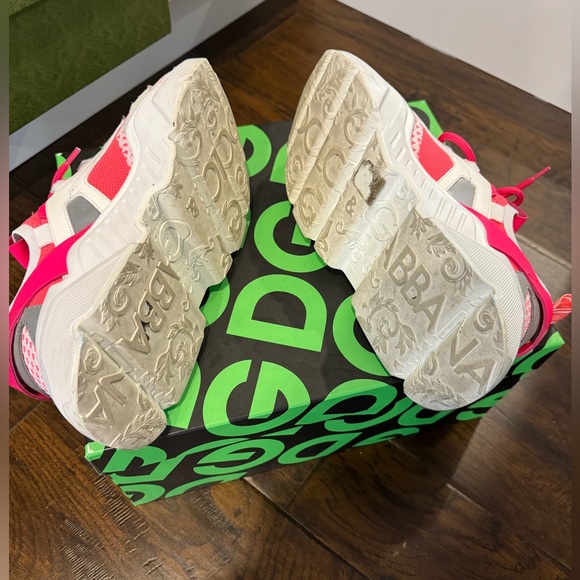 Dolce and Gabbana sneakers - Picture 2 of 5